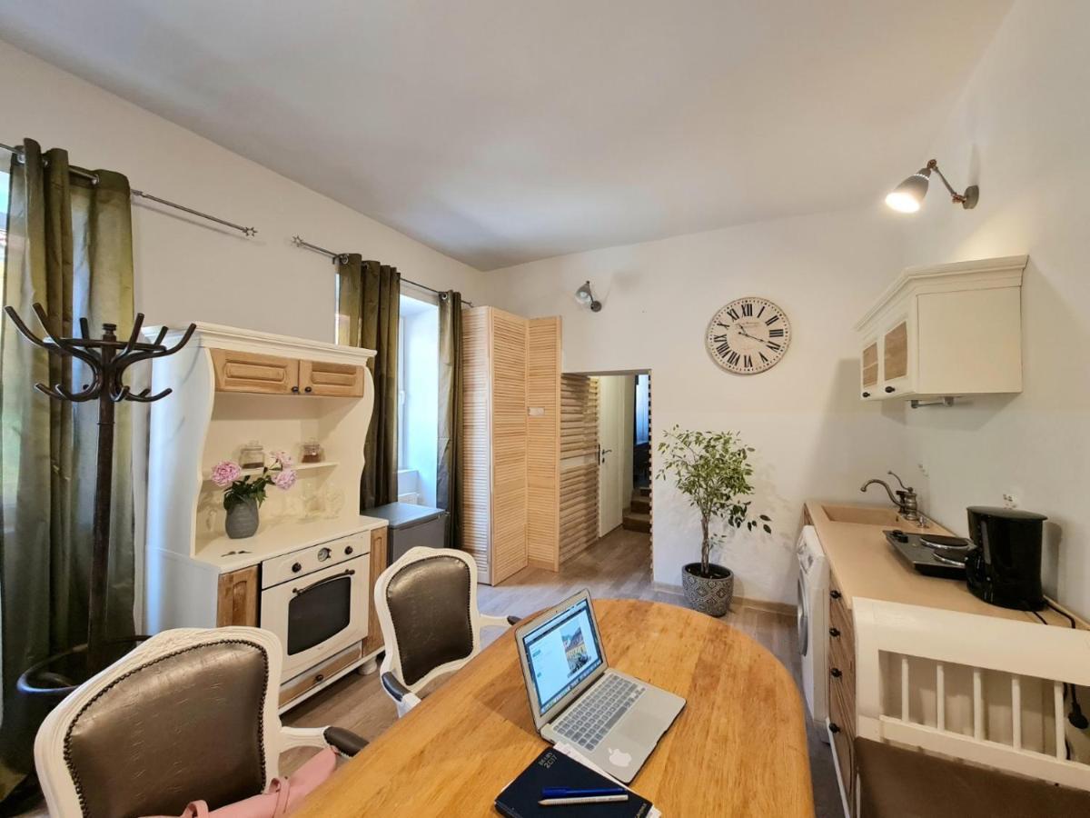 Appartement Happy House à Braşov Extérieur photo